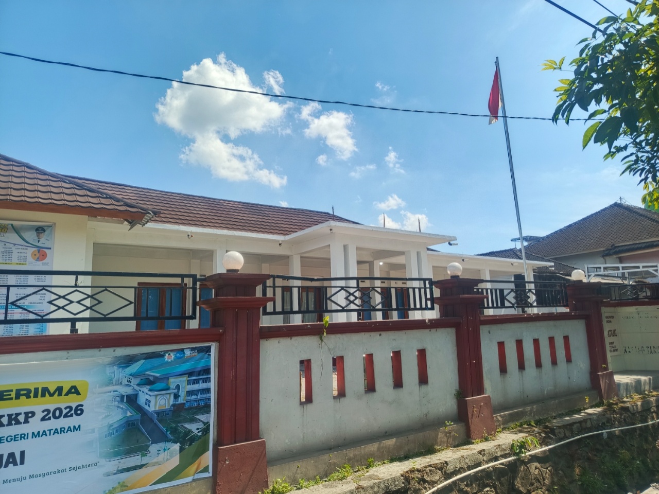 Tiba-Tiba Ada Peresmian: Pemuda Batujai Kaget Tak Tahu-Menahu Proyek Aula Dispora